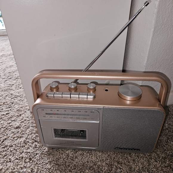 FINAL MARKDOWN** - Picture 4 of 6